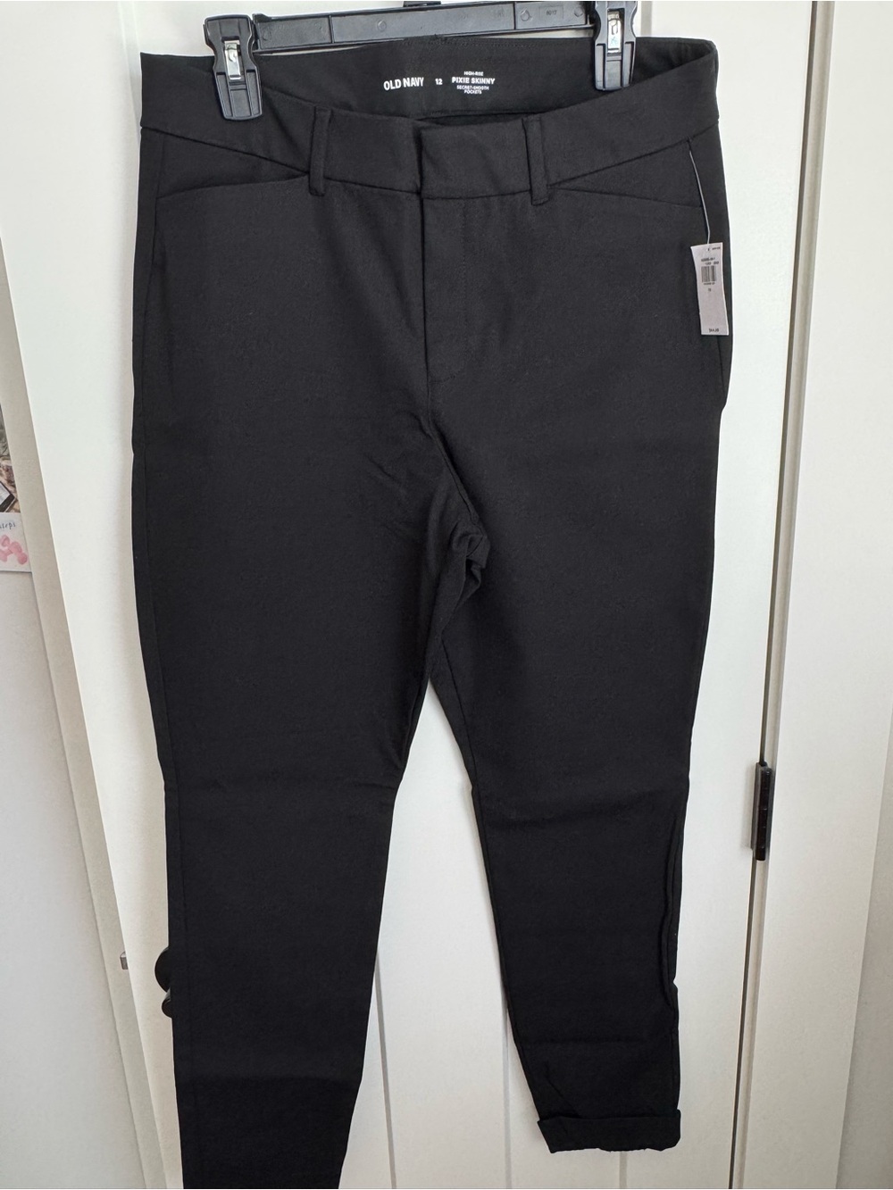 Old Navy Black Pixie Skinny Ankle High-Rise Pants